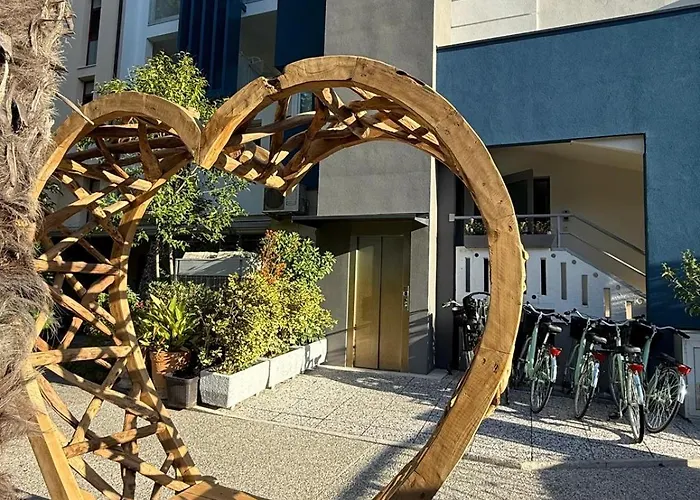 Lilium Maris Hotel